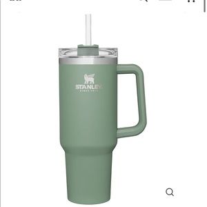 *BRAND NEW* Stanley 40oz tumbler